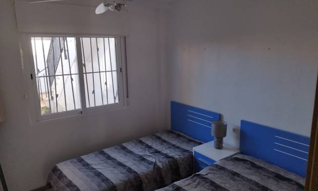 Venta - Bungalow - Torrevieja - Aguas Nuevas