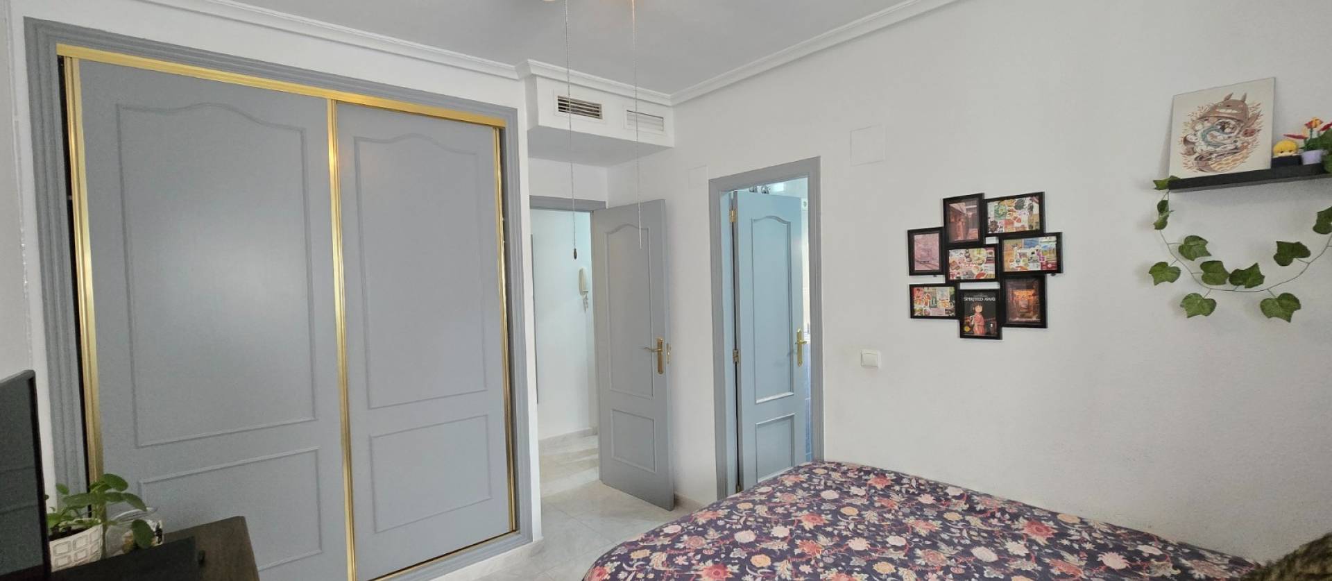 Revente -  - Los Montesinos *