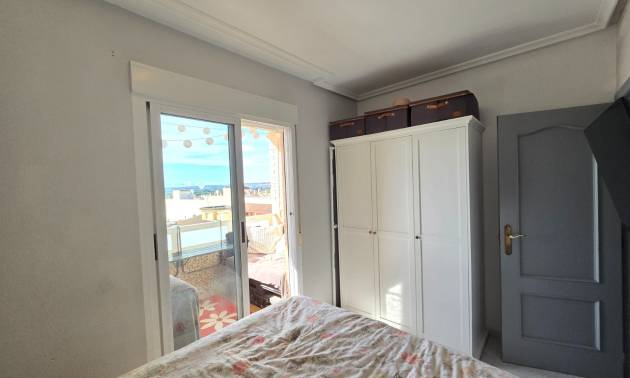 Revente -  - Los Montesinos *