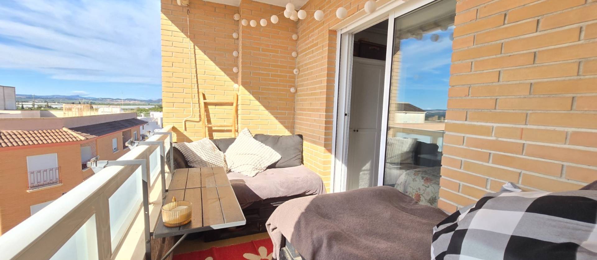 Revente -  - Los Montesinos *