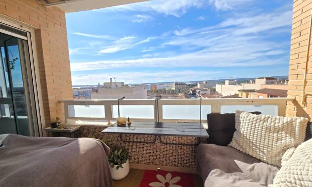 Revente -  - Los Montesinos *