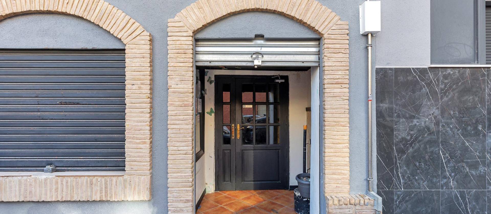 Venta - Comercial - Torrevieja - Estacion de autobuses