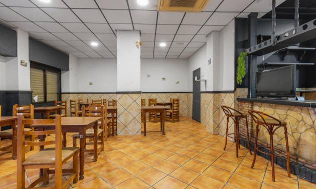 Venta - Comercial - Torrevieja - Estacion de autobuses