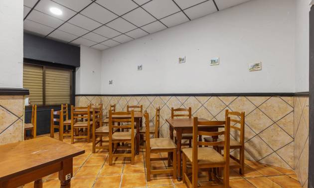 Venta - Comercial - Torrevieja - Estacion de autobuses