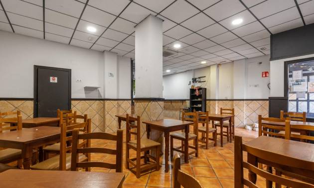 Venta - Comercial - Torrevieja - Estacion de autobuses