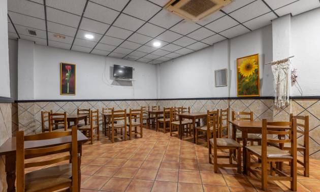 Venta - Comercial - Torrevieja - Estacion de autobuses