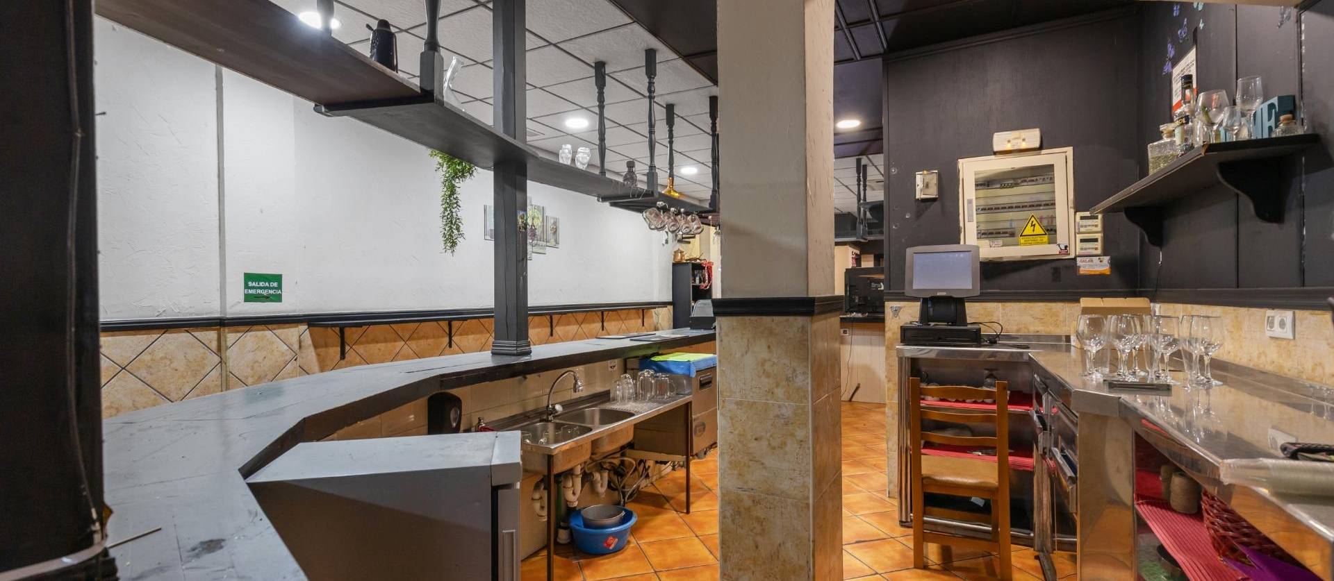 Venta - Comercial - Torrevieja - Estacion de autobuses