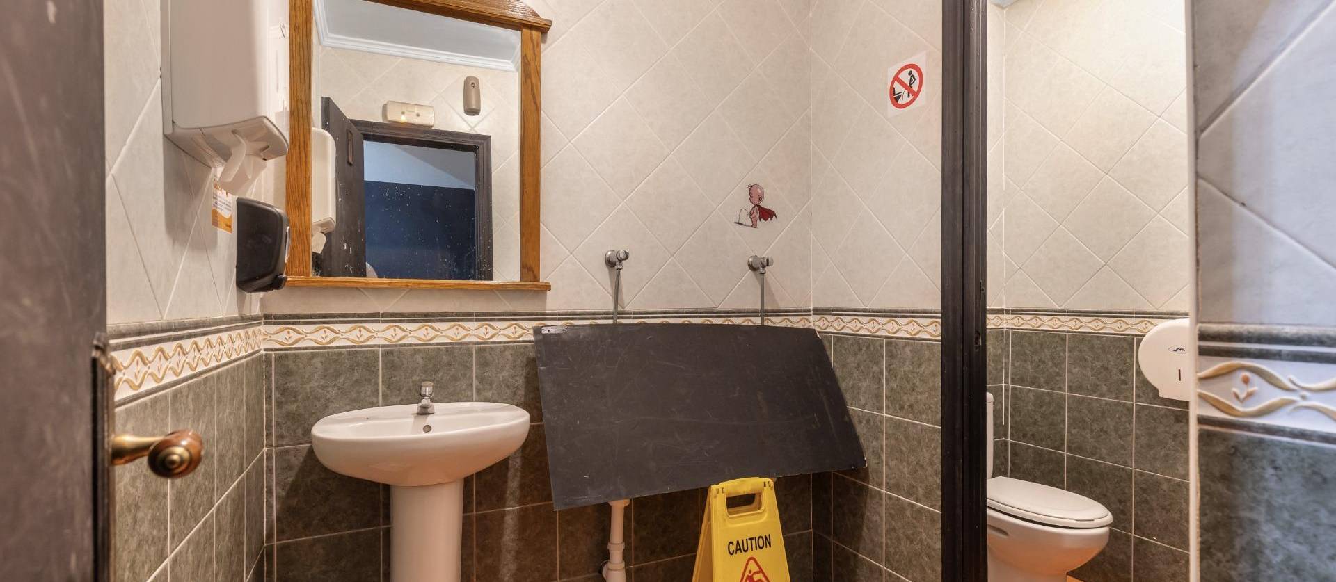 Venta - Comercial - Torrevieja - Estacion de autobuses