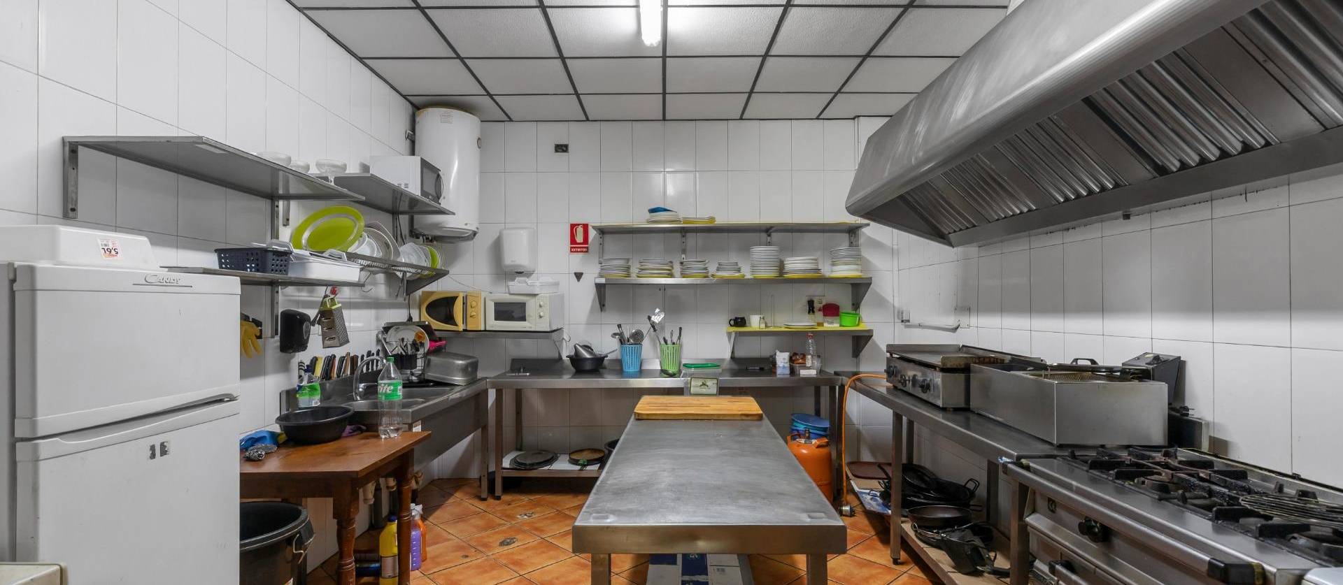 Venta - Comercial - Torrevieja - Estacion de autobuses