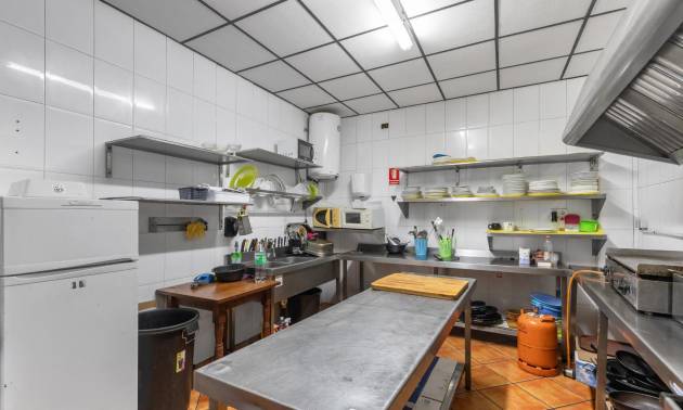 Venta - Comercial - Torrevieja - Estacion de autobuses