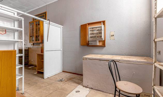 Sale - Commercial - Torrevieja - Playa del cura