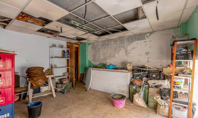 Sale - Commercial - Torrevieja - Playa del cura