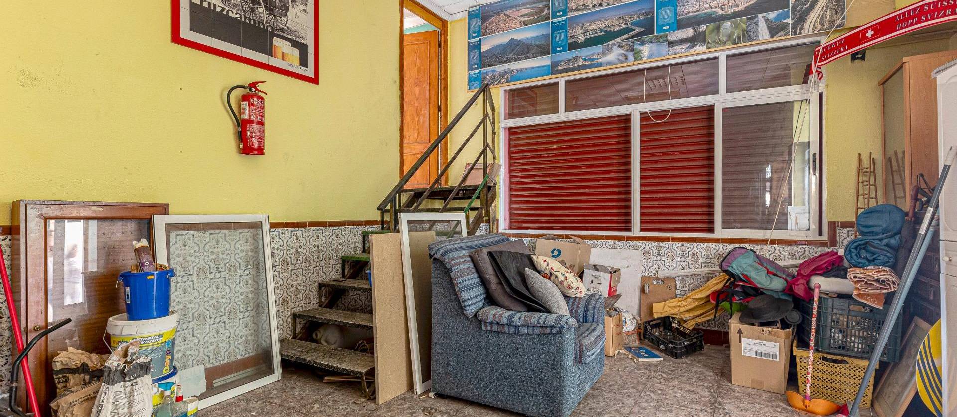 Sale - Commercial - Torrevieja - Playa del cura