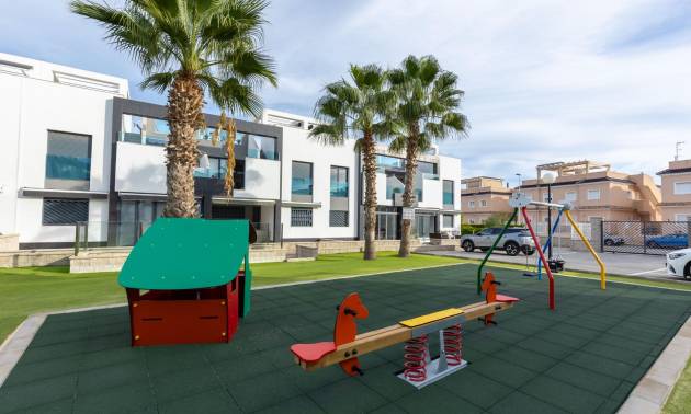 Sale - Bungalow - Torrevieja - Los Balcones - Los Altos del Edén