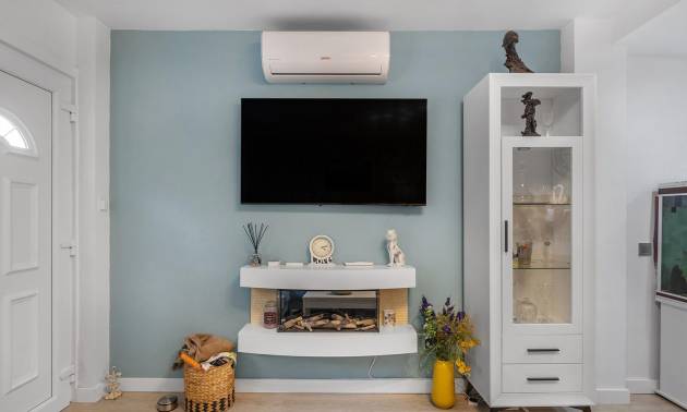 Sale - Villa - Guardamar del Segura - Urbanizaciones