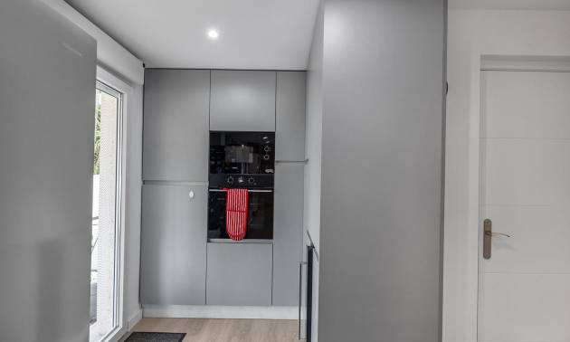 Sale - Villa - Guardamar del Segura - Urbanizaciones