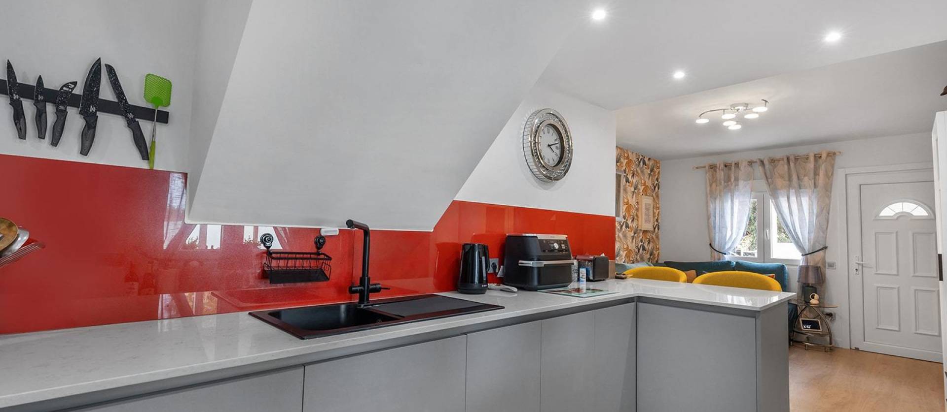 Sale - Villa - Guardamar del Segura - Urbanizaciones