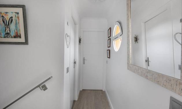 Sale - Villa - Guardamar del Segura - Urbanizaciones