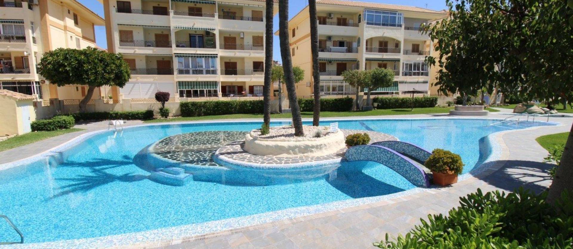 Venta - Apartment - Torrevieja - La Mata
