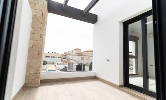 Nouvelle construction - Villa - Orihuela Costa - Punta Prima