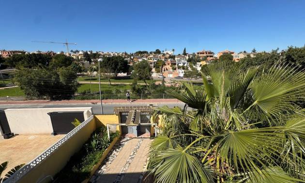 Bestaande woningen - Villa - Torrevieja - Los balcones