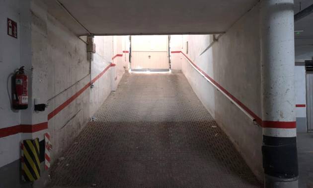 Revente - Commercial - Torrevieja - Playa de los locos