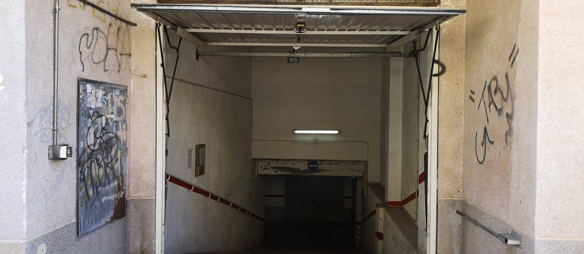 Revente - Commercial - Torrevieja - Playa de los locos