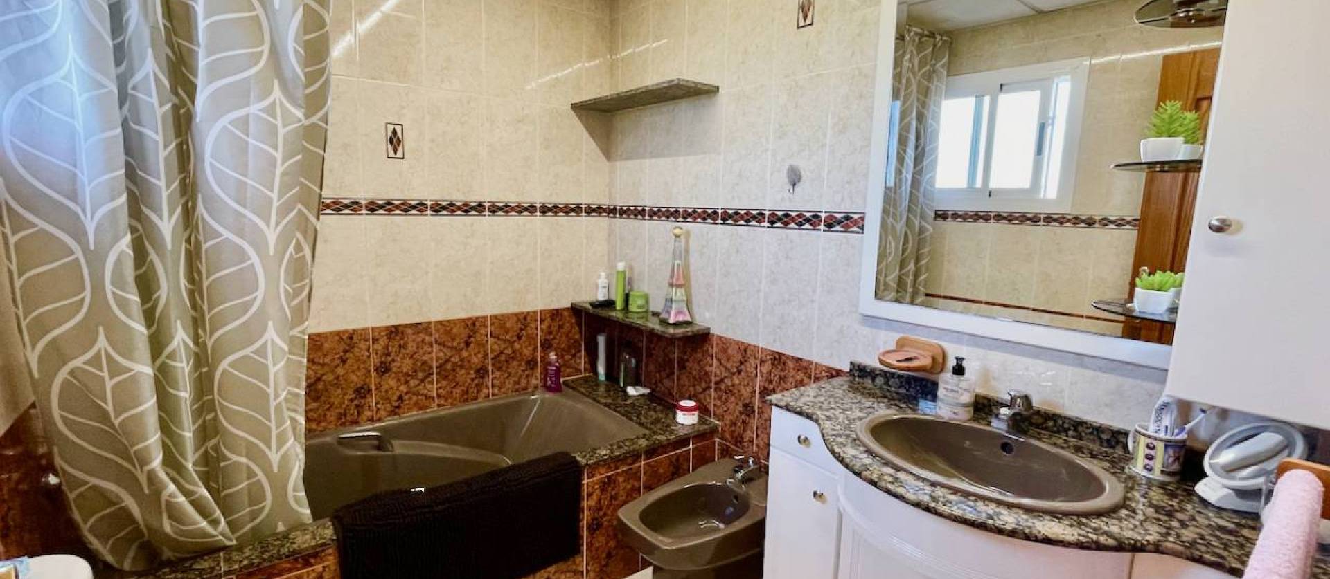 Revente - Villa - Orihuela