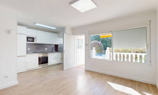 Revente - Apartment - Orihuela Costa - Villamartín