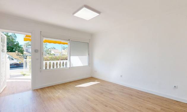 Revente - Apartment - Orihuela Costa - Villamartín