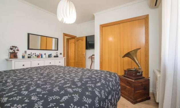 Revente - Villa - Elche