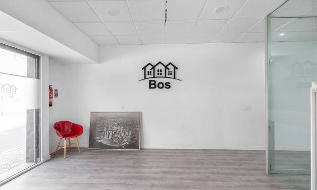 Revente - Commercial - Torrevieja - La Mata pueblo