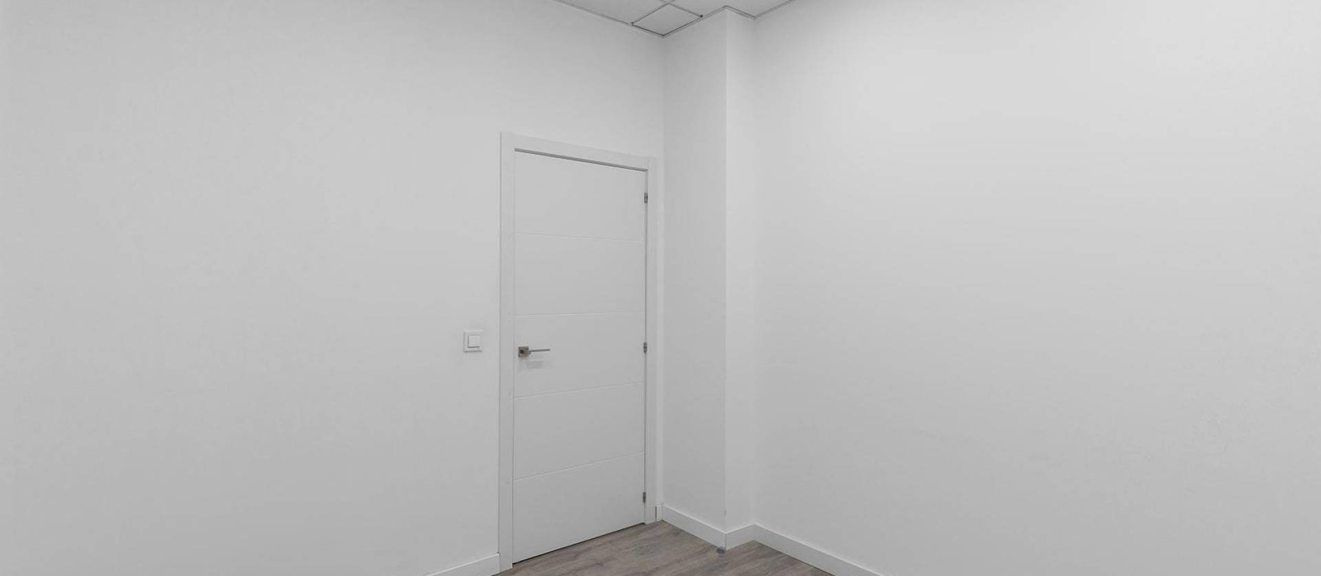 Revente - Commercial - Torrevieja - La Mata pueblo