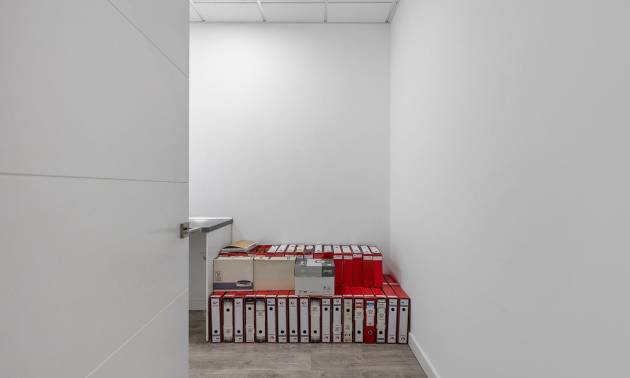 Revente - Commercial - Torrevieja - La Mata pueblo