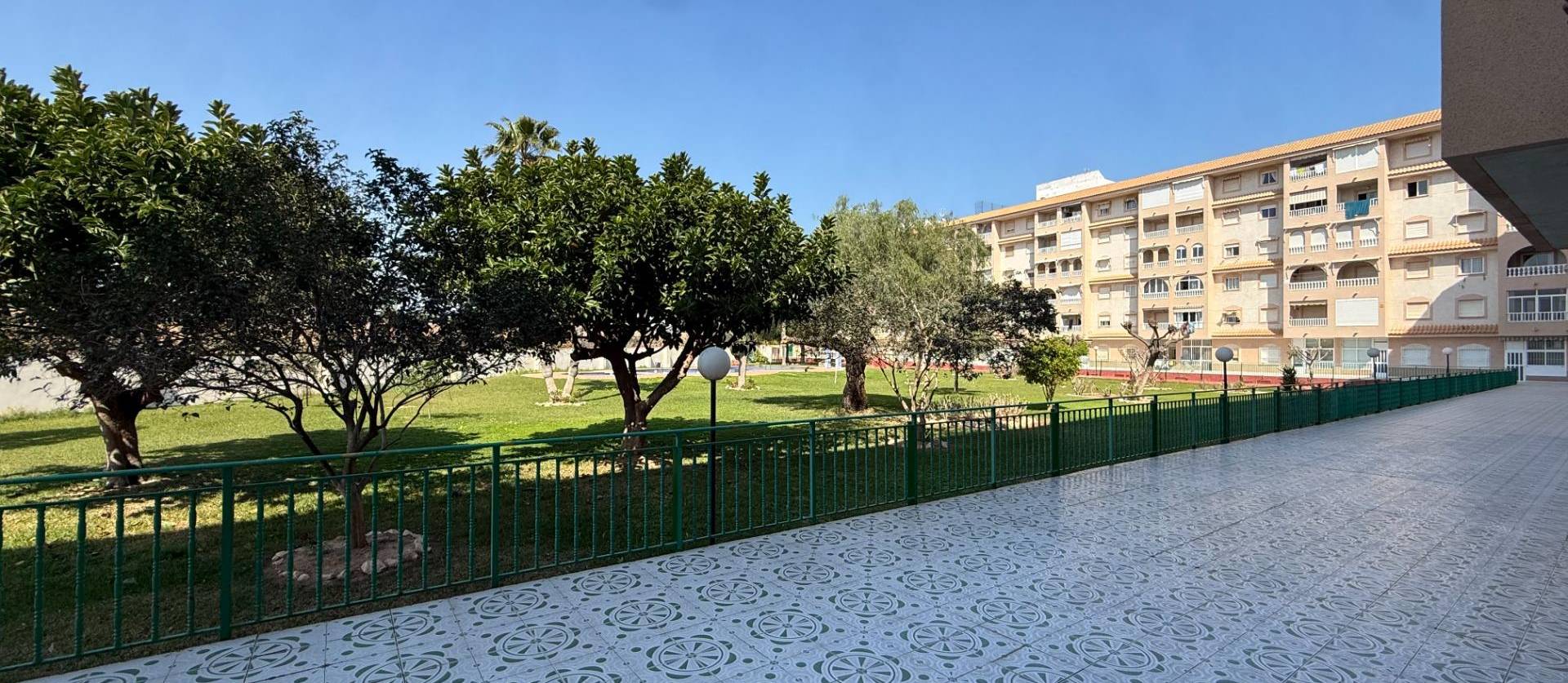 Venta - Apartment - Torrevieja - Parque de las Naciones