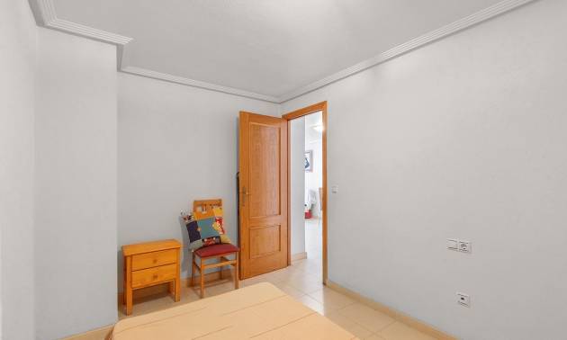 Sale - Apartment - Torrevieja - Centro