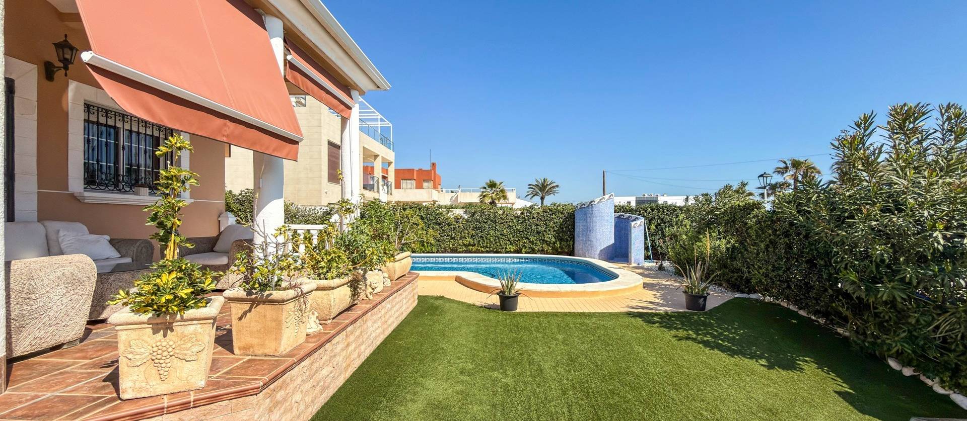 Bestaande woningen - Villa - Torrevieja - La Mata