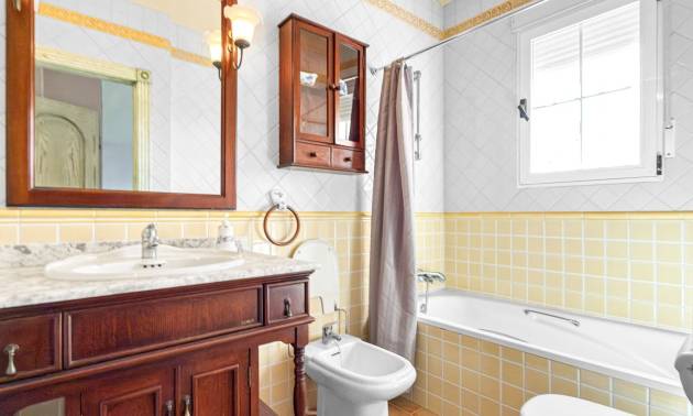 Bestaande woningen - Villa - Torrevieja - La Mata