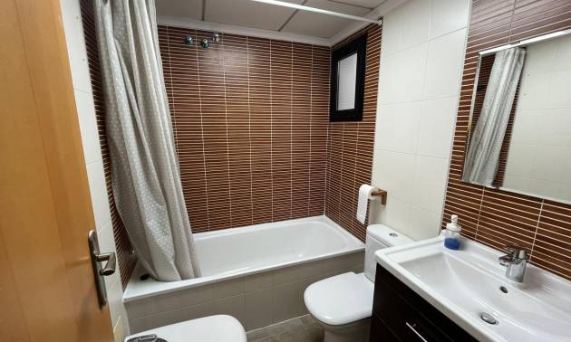 Bestaande woningen - Appartment - Torrevieja - La Mata pueblo