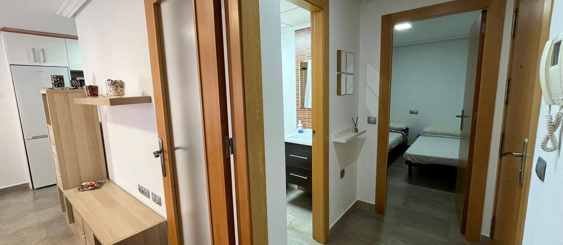 Bestaande woningen - Appartment - Torrevieja - La Mata pueblo