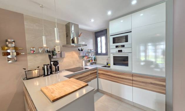 Sale - Apartment / Flat * - Orihuela Costa * - Punta Prima *