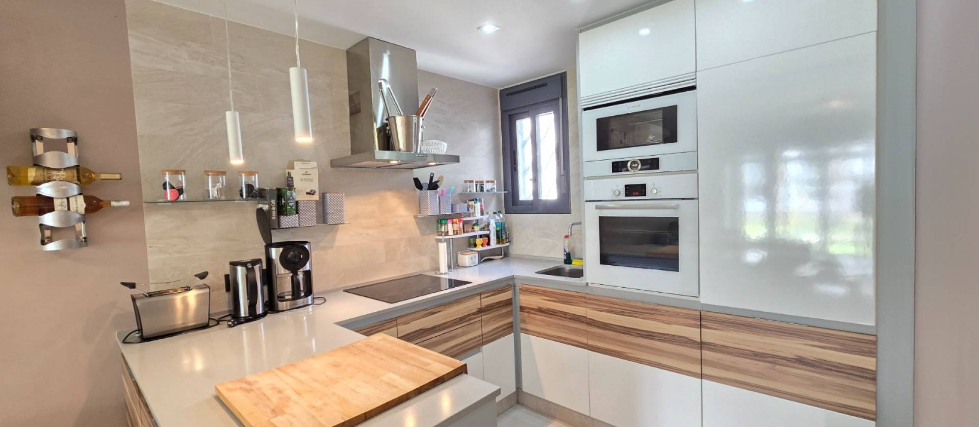 Sale - Apartment / Flat * - Orihuela Costa * - Punta Prima *