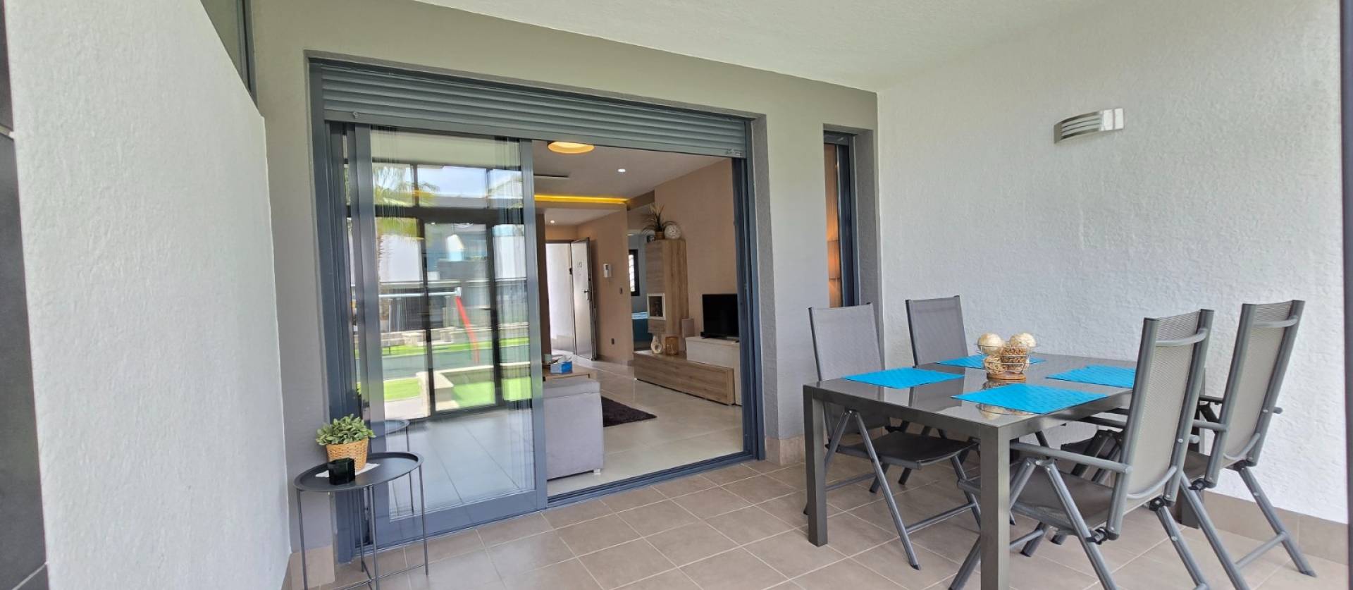 Sale - Apartment / Flat * - Orihuela Costa * - Punta Prima *