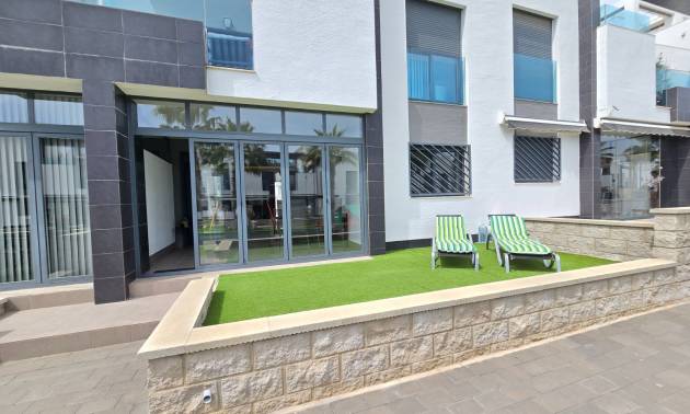 Sale - Apartment / Flat * - Orihuela Costa * - Punta Prima *