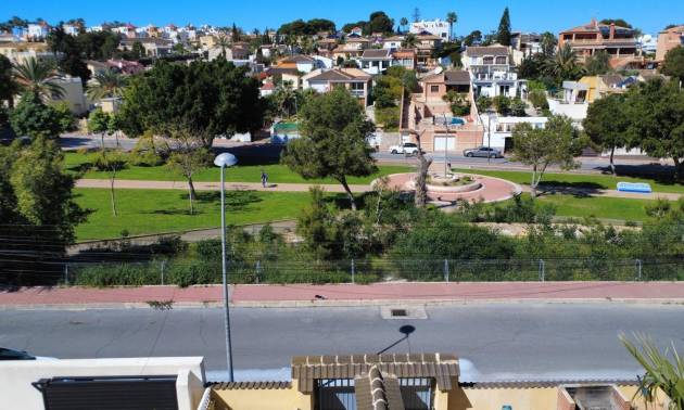 Sale - Villa - Torrevieja - Los balcones