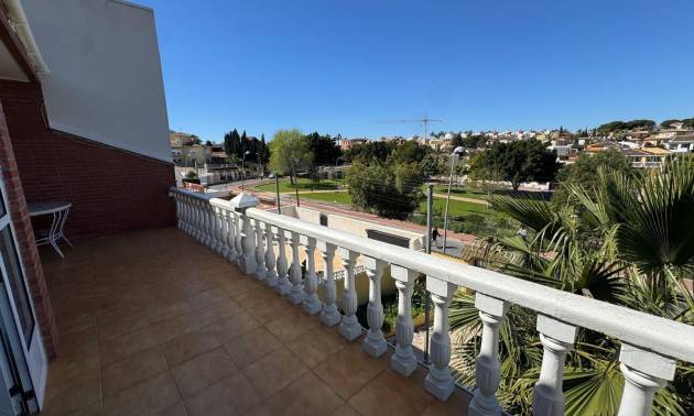 Sale - Villa - Torrevieja - Los balcones