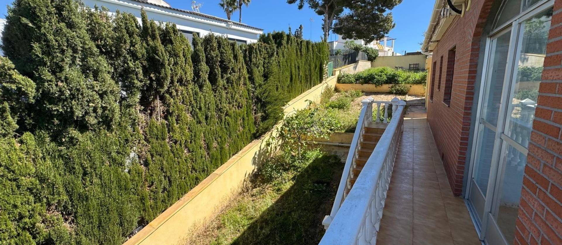 Sale - Villa - Torrevieja - Los balcones