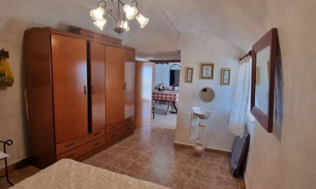 Sale - Country House - Hondón de las Nieves