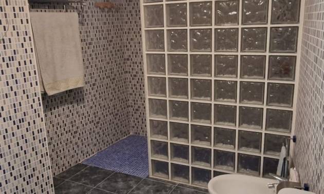 Sale - Country House - Hondón de las Nieves