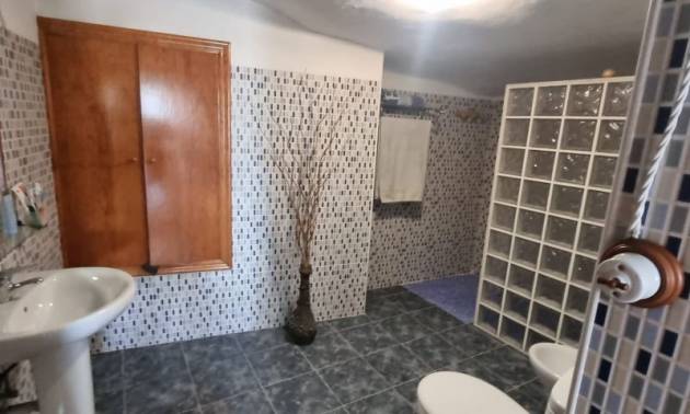Sale - Country House - Hondón de las Nieves